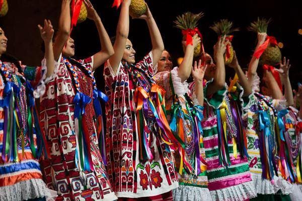 El show México Espectacular de Xcaret cumple 20 años.