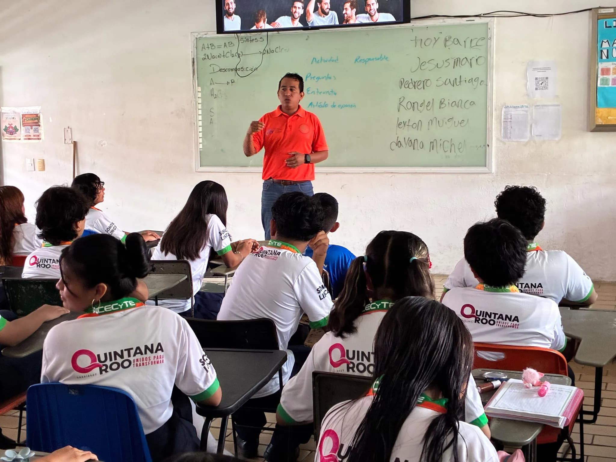 Llevan pláticas de igualdad a jóvenes del CECyTE de Playa del Carmen